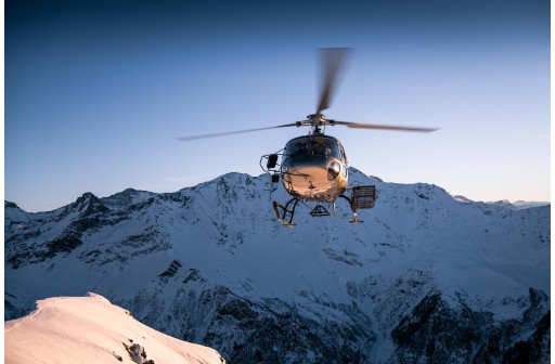 Mont-Blanc-Helicopteres_altiport-megeve