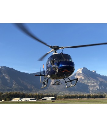 GRENOBLE - Introductory flight on AS350 30 min